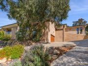 Spacious Executive Family Home with Million Dollar...