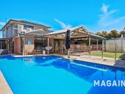 Spacious Family Haven with Entertainer's Backyard &... Spacious Family Haven with Entertainer's Backyard &...