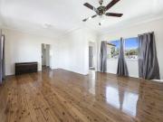 SPACIOUS FAMILY HOME