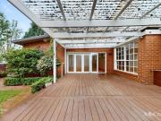 Spacious Family Home in a Highly Sought After Location