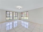 Spacious Family Home in a Quiet Parkinson Location