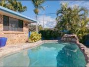 Spacious Family Home in Burleigh Cove Unfurnished