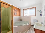 Spacious family home in peaceful cul de sac