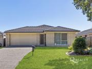Spacious Family Home In Quiet Neighbourhood