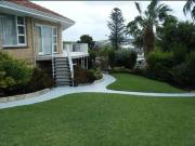 Spacious Family Home Lawn Mowing Included