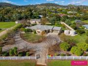 Owner needs to sell Bring on the Offers! Family Home +...