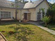 spacious family home to let in leafy.