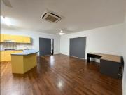 SPACIOUS FAMILY HOME WITH A POOL