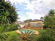 Spacious Family Home with Flatlet and Pool in The Hill