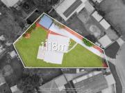 Spacious Family Home with Large Yard in Sunnybank Hills