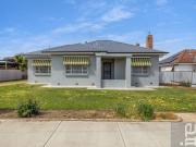 Spacious Family Home with Subdivision Potential Prime...