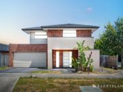 Spacious Family Living in a Prime Fraser Rise Location