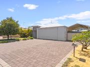Spacious family living in prestigious Mandurah Quay
