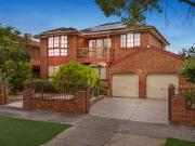 Spacious Family Living in the Sought After Avondale Park...