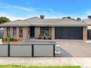 Spacious Family Living on a Generous 522m² with Multiple...