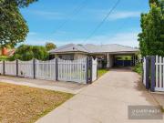 SPACIOUS FAMILY LIVING WITH POOLSIDE APPEAL
