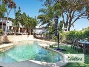 Spacious Family Retreat with Resort Style Pool on a...