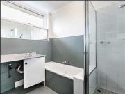 Spacious First Floor Apartment – Prime Location