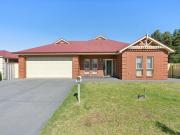 Spacious Five Bedroom Family Home on Corner Allotment