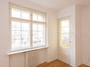 Spacious flat apartment Wohnung with living kitchen and...