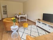 Spacious Flat at the heart of Sao Martinho Bay