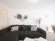 Spacious flat in the heart of the 8th arrondissement,...