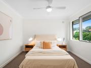 Spacious Freshly Updated Apartment Metres from the...