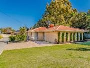 Spacious Front Duplex In Prime Location! Great...