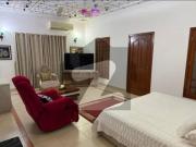 Spacious fully furnished 500 sqyd for rent in phase 6...