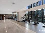 Spacious fully furnished apartment in the heart of the CBD