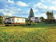 Spacious Fully Furnished Home with Guest Quarters /...