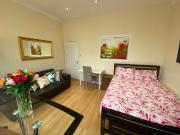 Spacious Fully Furnished Two Bedroom Flat in SW7