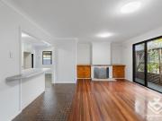 Spacious Fully Renovated 5 Bedroom Family Home on Huge...