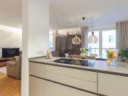 Spacious Furnished 5 Room Apartment in Prenzlauer Berg,...