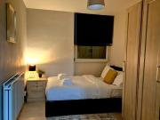 Spacious furnished double bedroom in Shoreditch E2