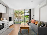 SPACIOUS FURNISHED ONE BEDROOM APARTMENT!