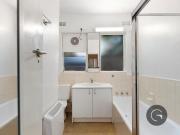 Spacious Ground Floor Apartment in Prime Location