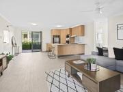 Spacious Ground Floor Apartment in Prime Location...