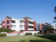 Spacious Ground Floor Apartment with Private Courtyard |... Spacious Ground Floor Apartment with Private Courtyard |...