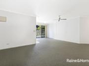 Spacious Ground Floor Unit with Expansive Leafy Courtyard