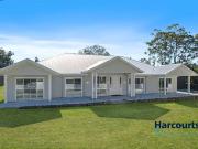 Spacious Hamptons Inspired Retreat with Multi Living...