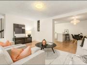 SPACIOUS HENDRA HOME WITH MULTIPLE LIVING AREAS AND POOL