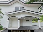 Spacious House and Lot For Sale in Stonecrest...