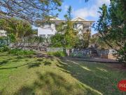 SPACIOUS JETTY TOWNHOUSE
