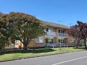 Spacious & Light Filled One Bedroom Apartment in the... Spacious & Light Filled One Bedroom Apartment in the...