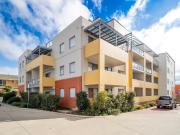 Spacious Living Close to CBD