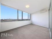 Spacious Living in the Heart of Mascot with City Views