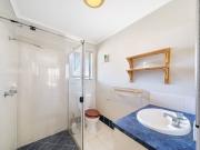 Spacious Living on a Huge Block Peace, Comfort & Room...