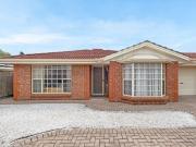 Spacious & Low Maintenance Homette in a Prime Position
