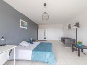 Spacious luminous room 24m²